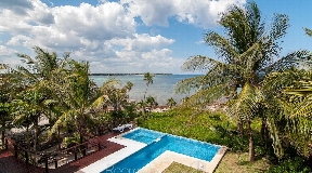 Amazing sea facing villa for Sale in Akumal